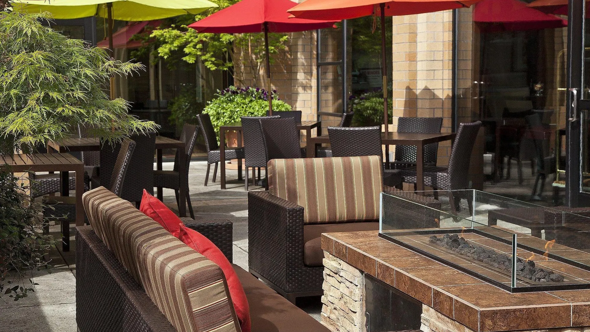מלון Courtyard Portland Downtown / Convention Center